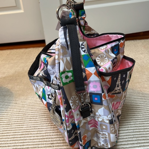 LeSportsac Disney small world Global Journey Baby bag - Picture 15 of 16